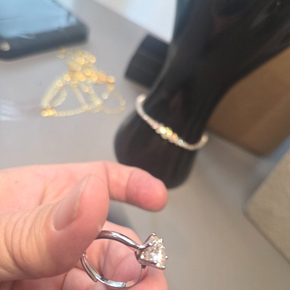 Timeless Silver Solitaire Ring With Delicate Band - image 4